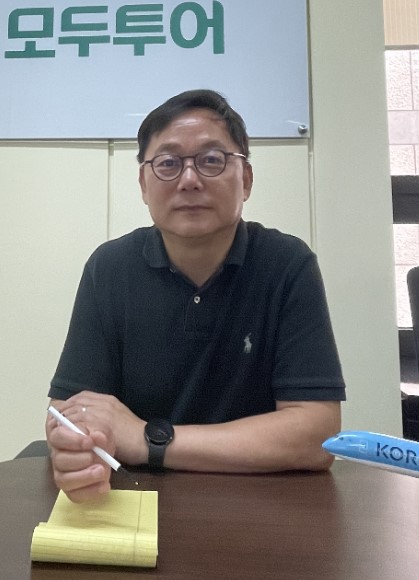 에디터 사진